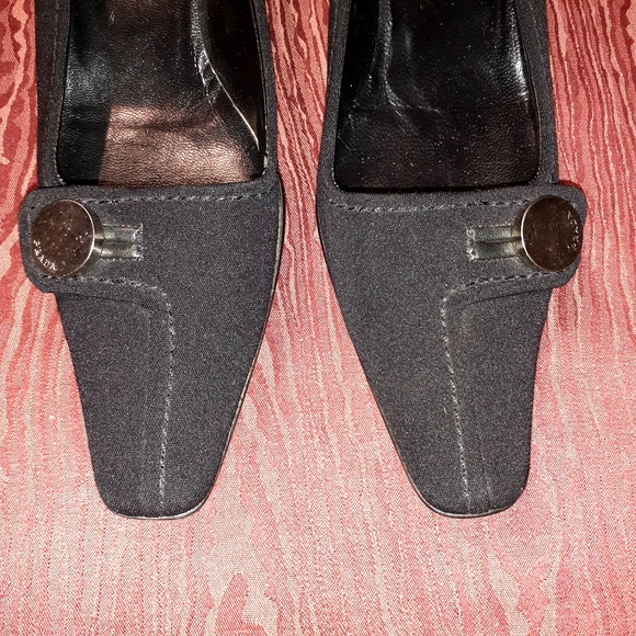 Prada Black Pointed Toe Fabric Covered Kitten Heels Pumps Women's Size 39 - Picture 6 of 16